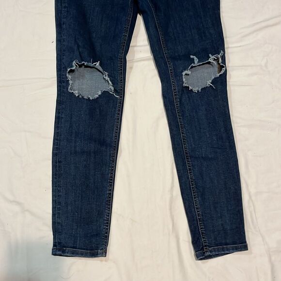 Free People Dark Blue Skinny Jeans with Holes in Knees - Picture 3 of 7